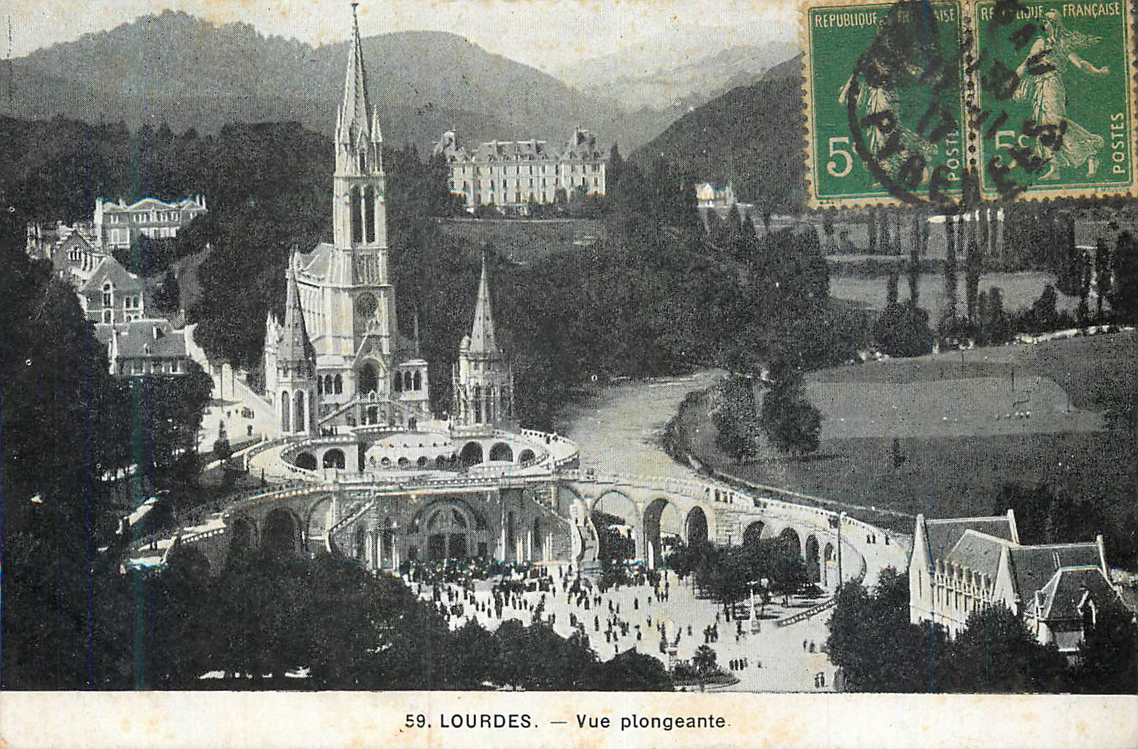 Lourdes — Vue plongeante — Éditeur non identifié, n° de série 59