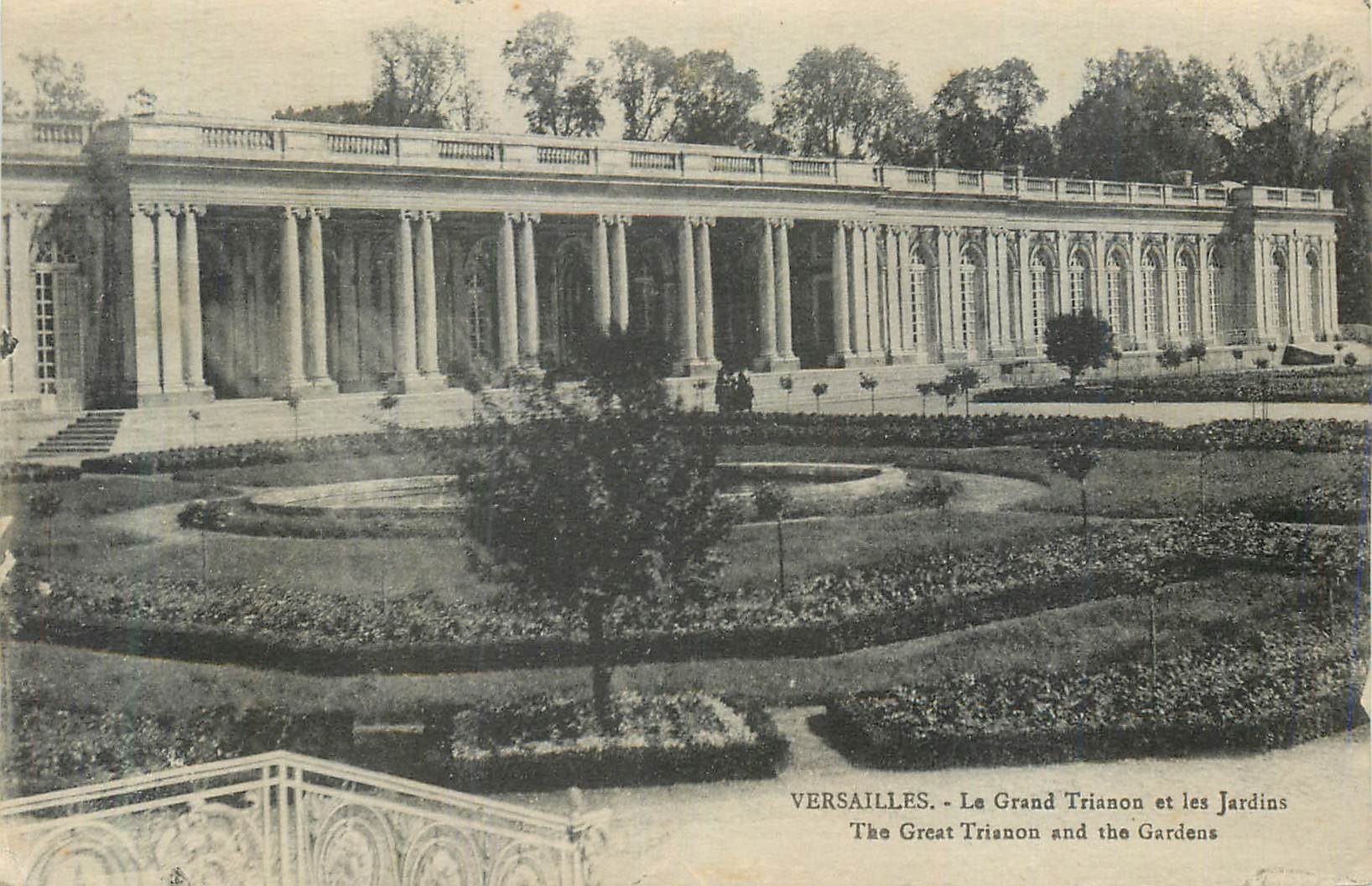 Versailles - Le Grand Trianon et les Jardins