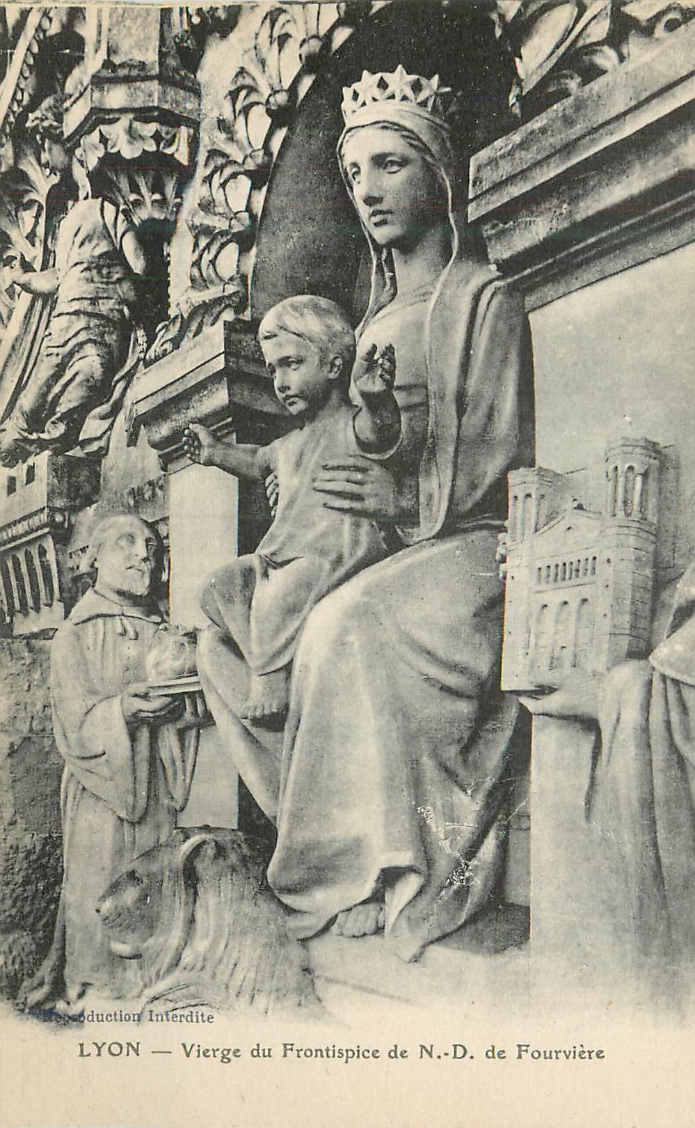 CPA Lyon Vierge du Frontispice de N D de Fourviere