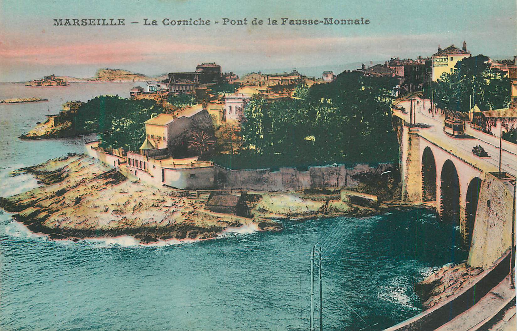 CPA Marseille La Corniche Pont de la Fausse Monnaie Tramway