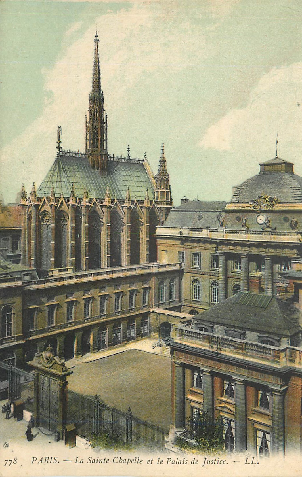 CPA Paris La Sainte Chapelle et le Palais de Justice