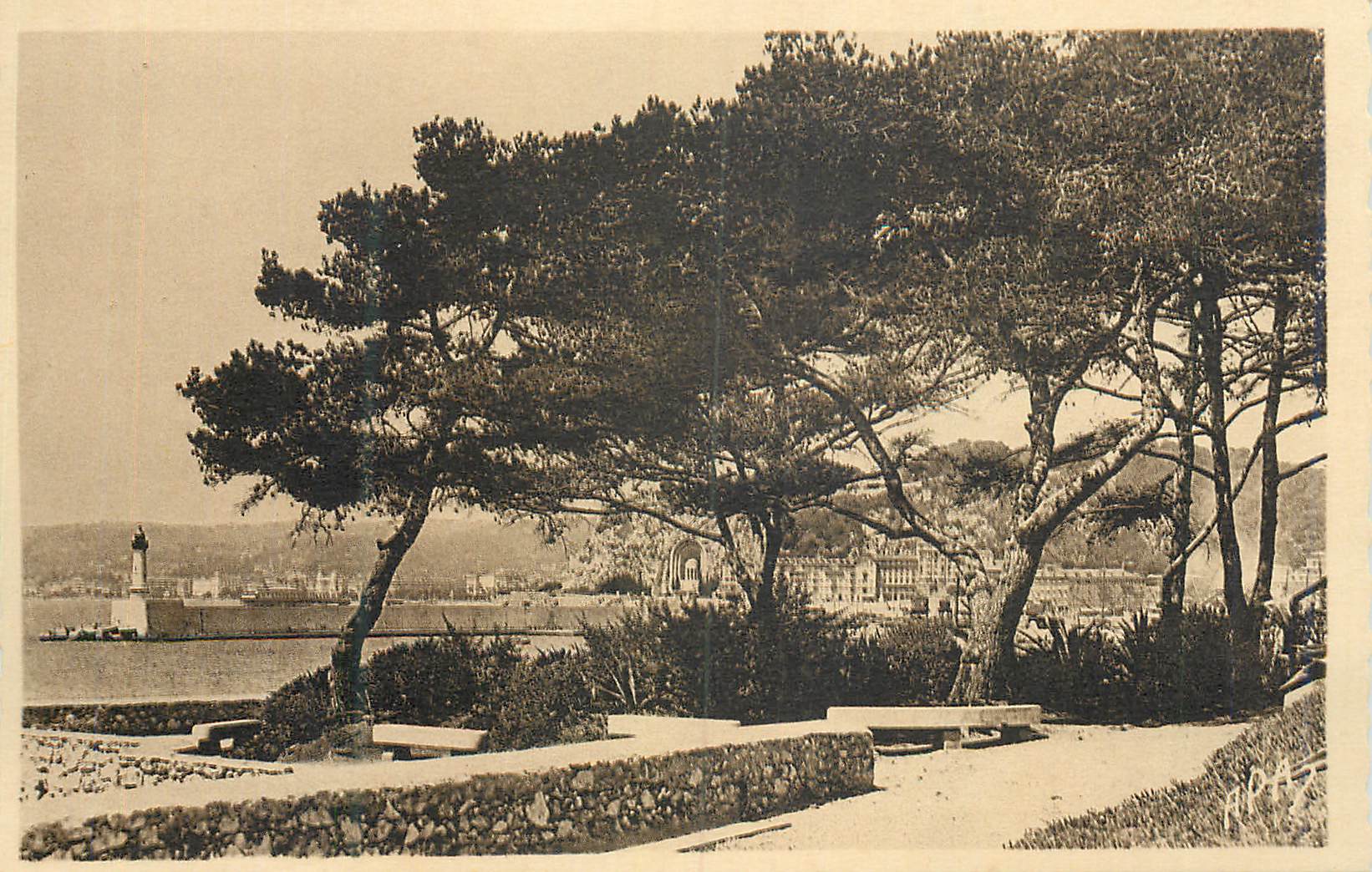 CPA Nice Jardins Theodore de Banville