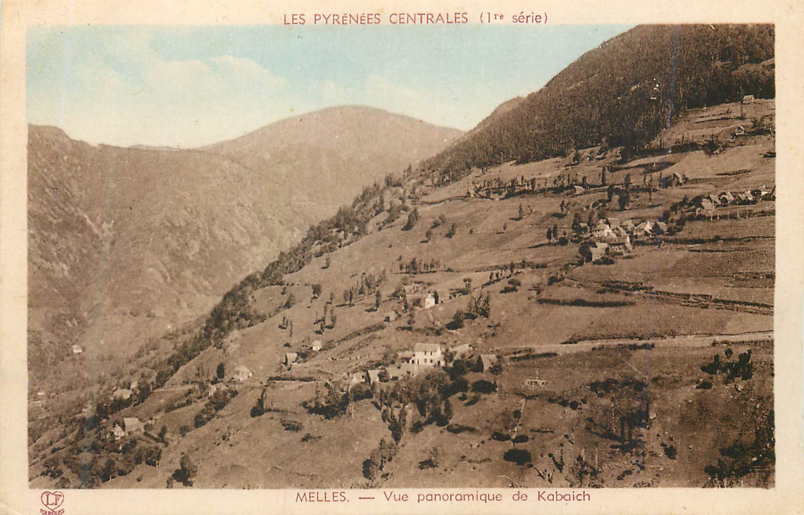 CPA Melles Les Pyrenees Centrales Vue panoramique de Kabaich