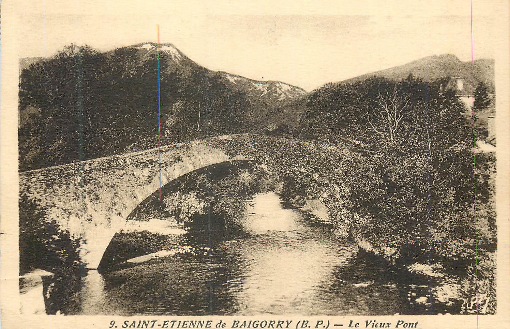 CPA Saint Etienne de Baigorry (B P) Le Vieux Pont
