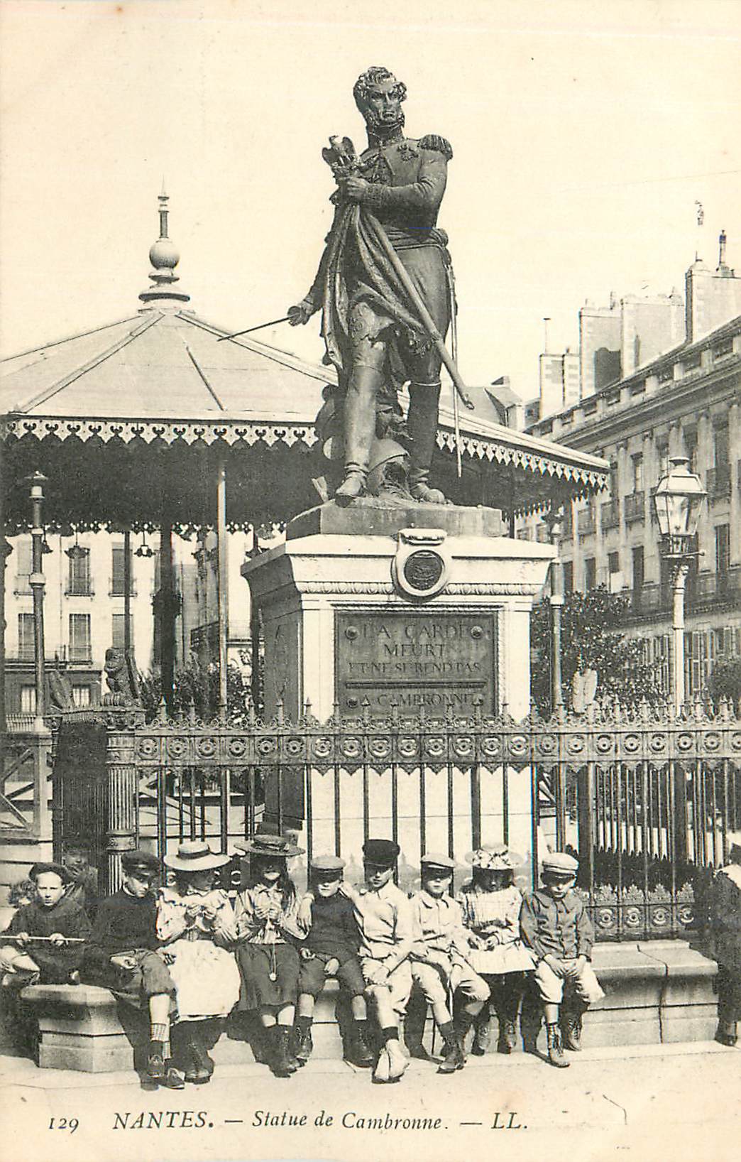 NANTES — Statue de Cambronne — LL. n° 129