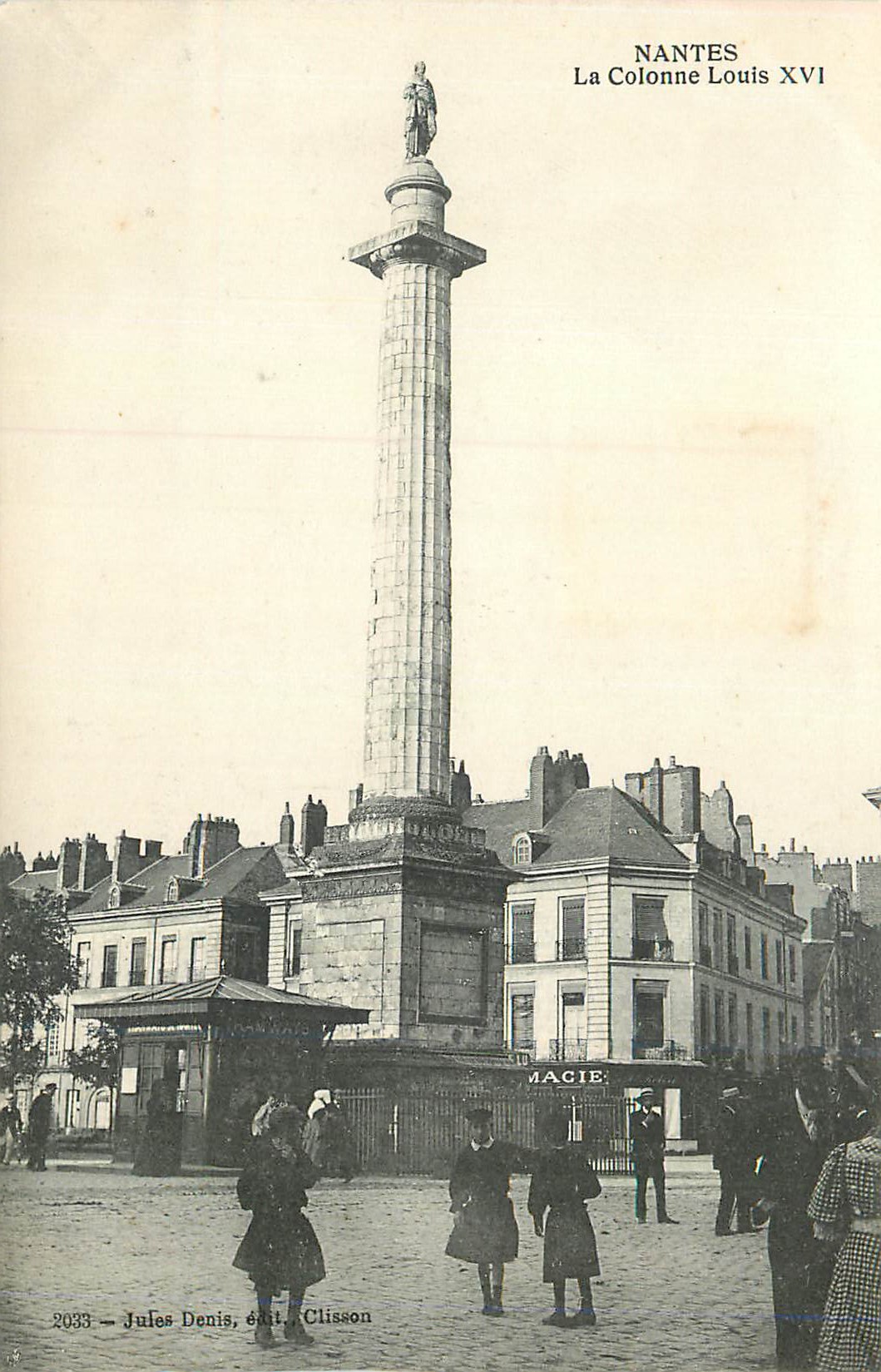 CPA Nantes La Colonnne Louis XVI