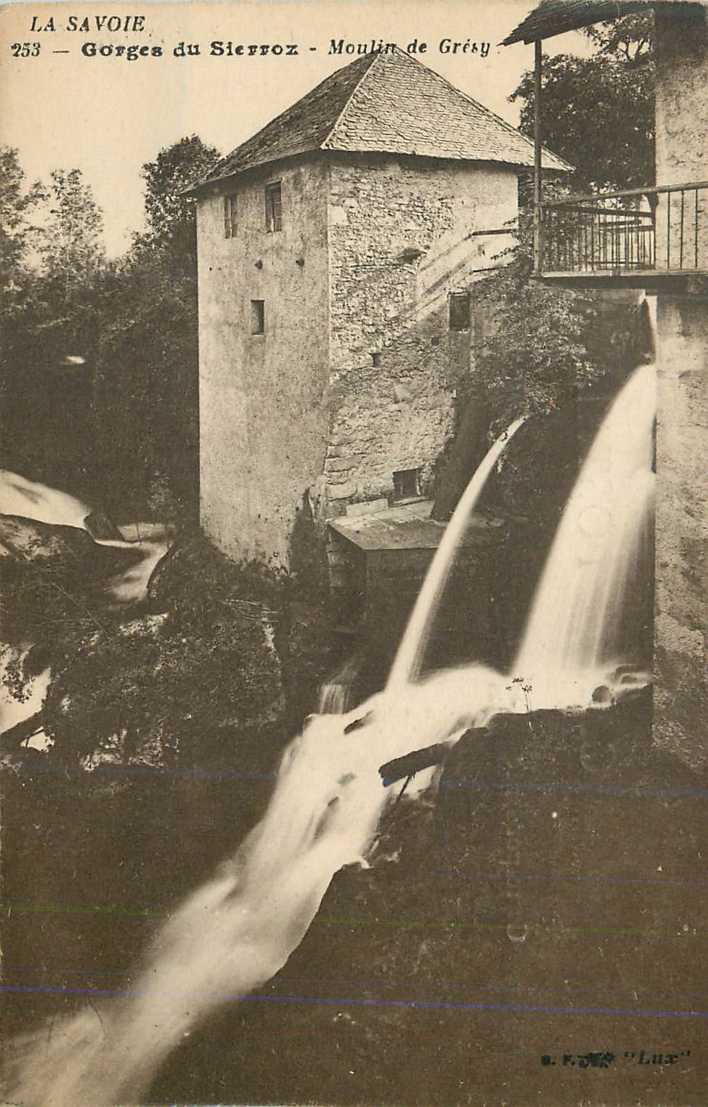 CPA Gorges du Sierroz La Savoie Moulin de Gresy