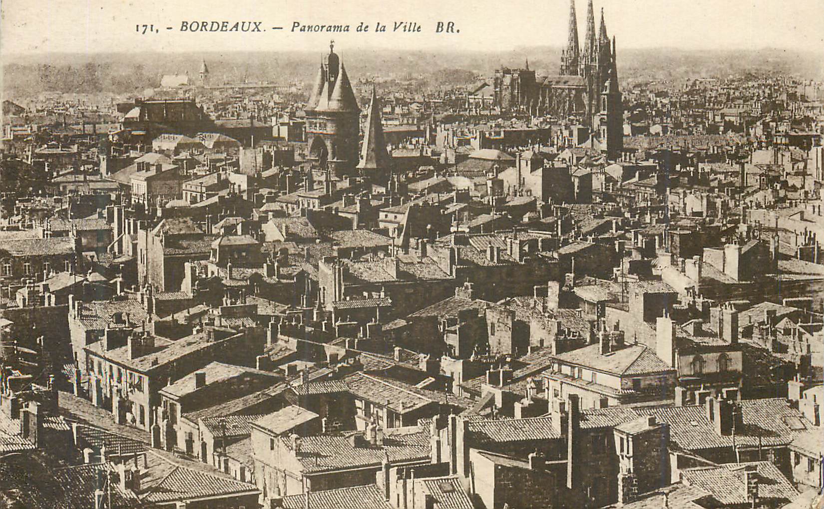CPA Bordeaux Panorama de la Ville