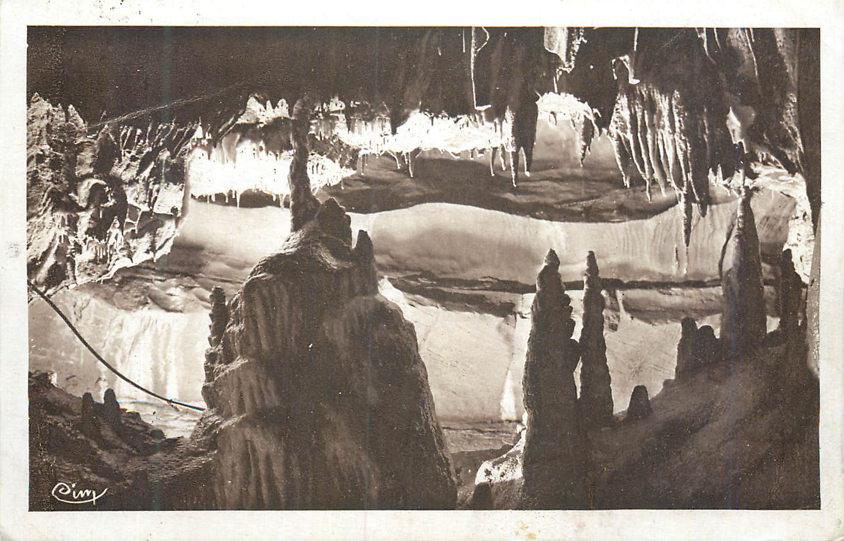 CPA Grottes de Baume les Messieurs (Jura) Galerie du Catafalque et la Sacristie