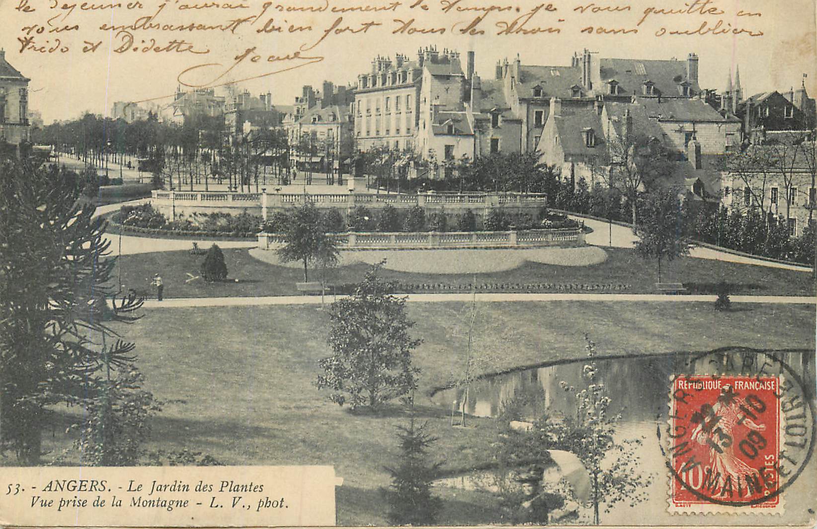 CPA Angers Le Jardin des Plantes Vue prise de la Montagne