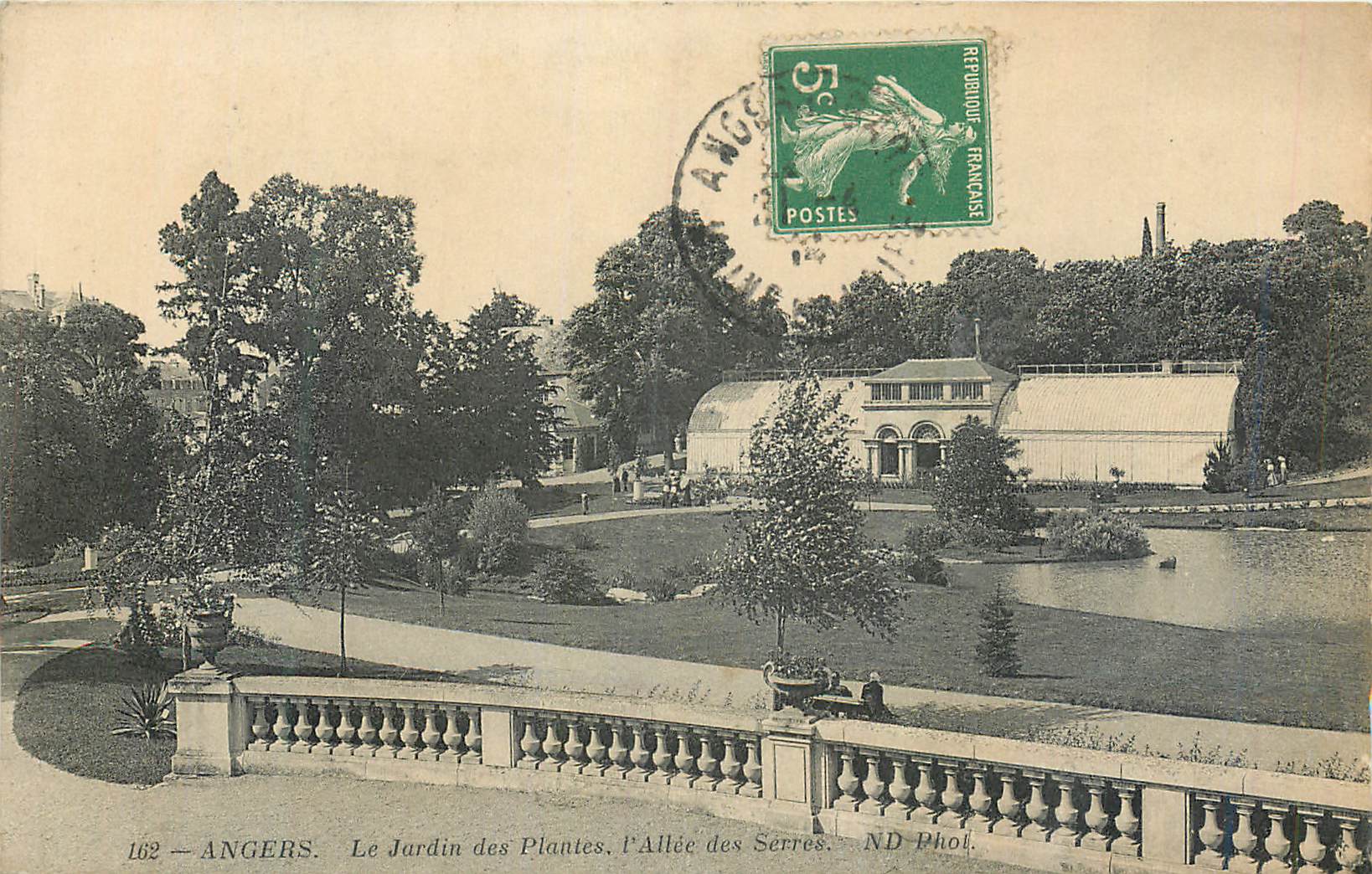 CPA Angers Le Jardin des Plantes L'Allee des Serres