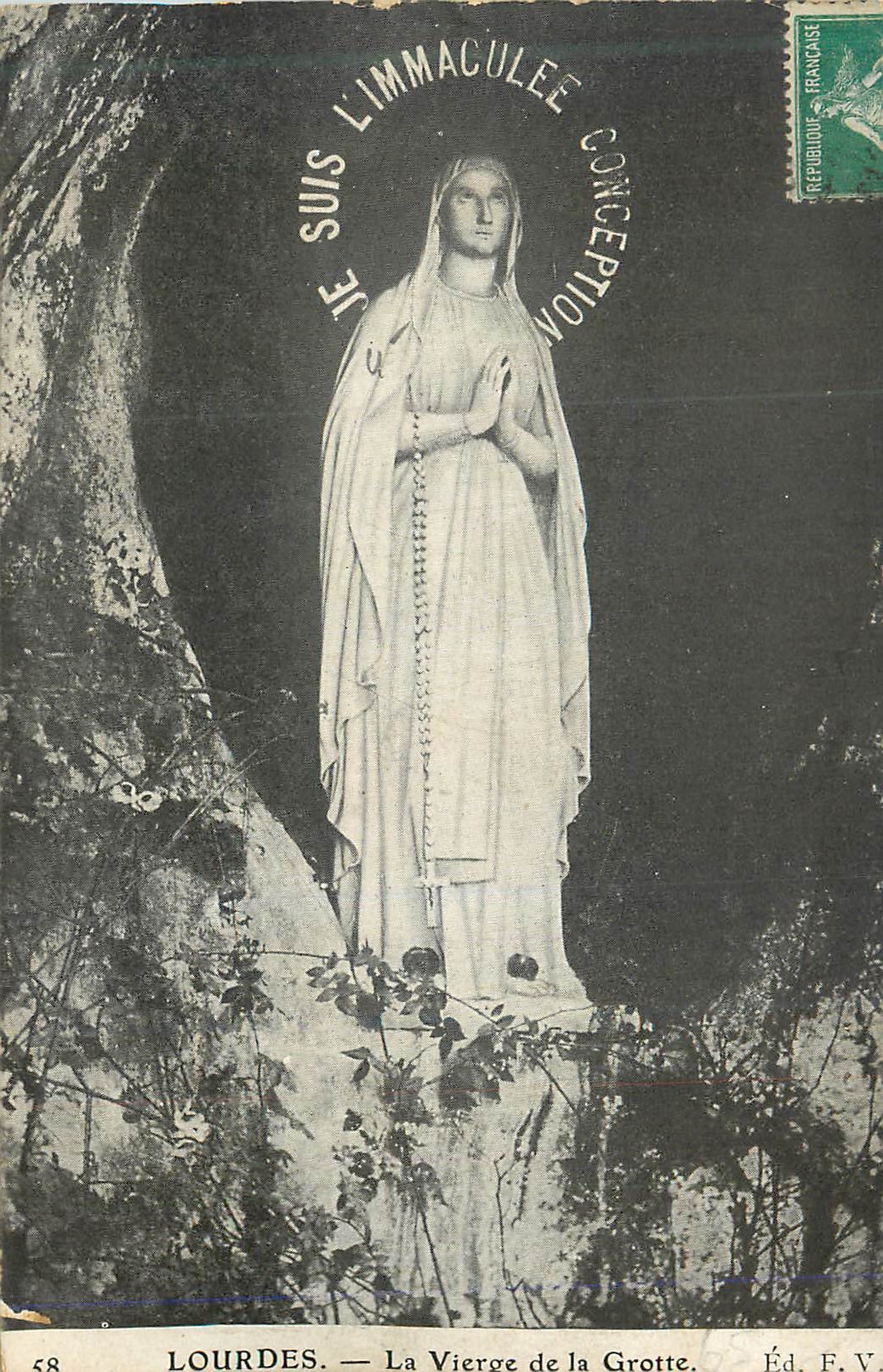 CPA Lourdes La Vierge de la Grotte