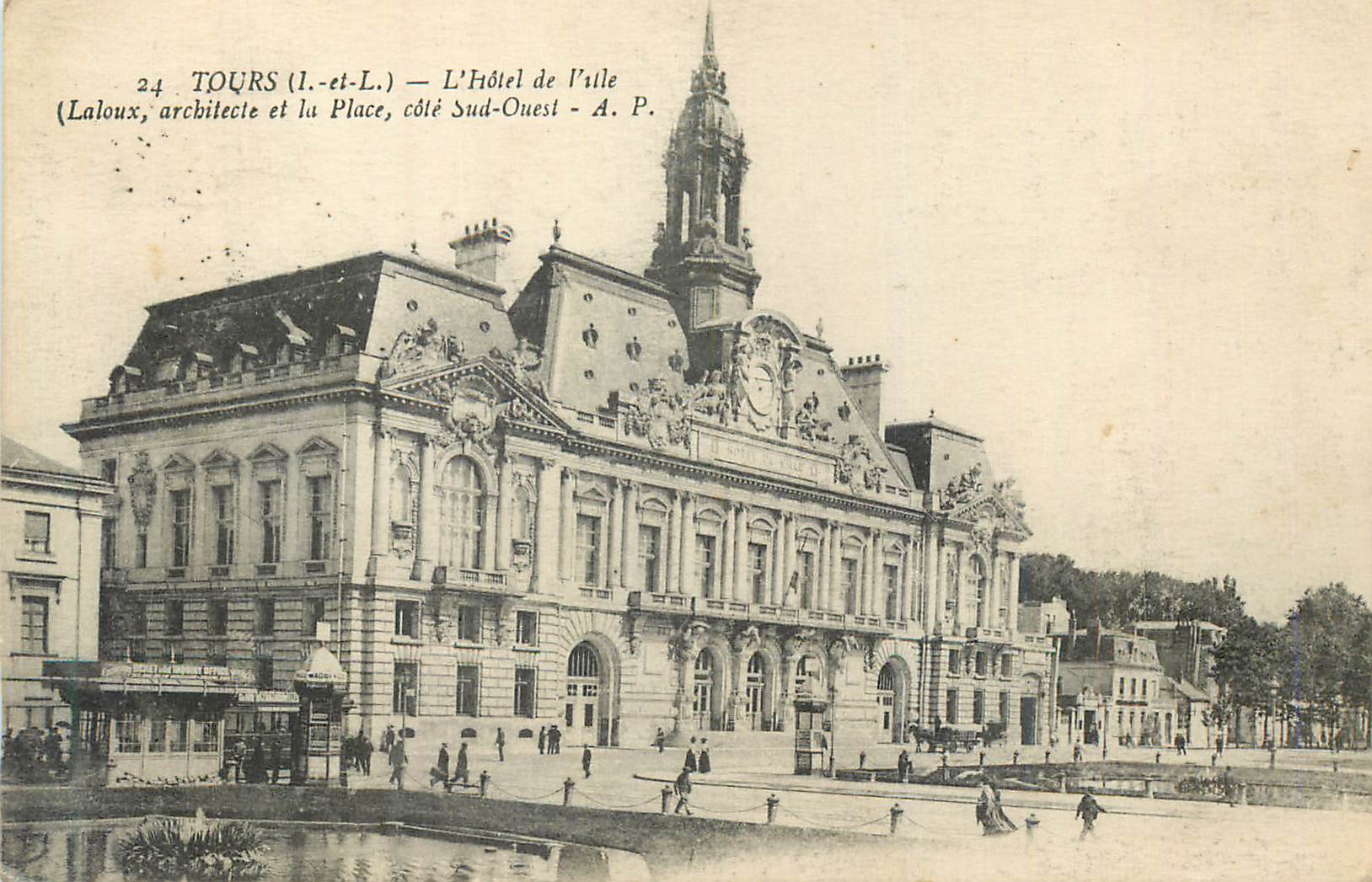 CPA Tours (I et L) L'Hotel de Ville