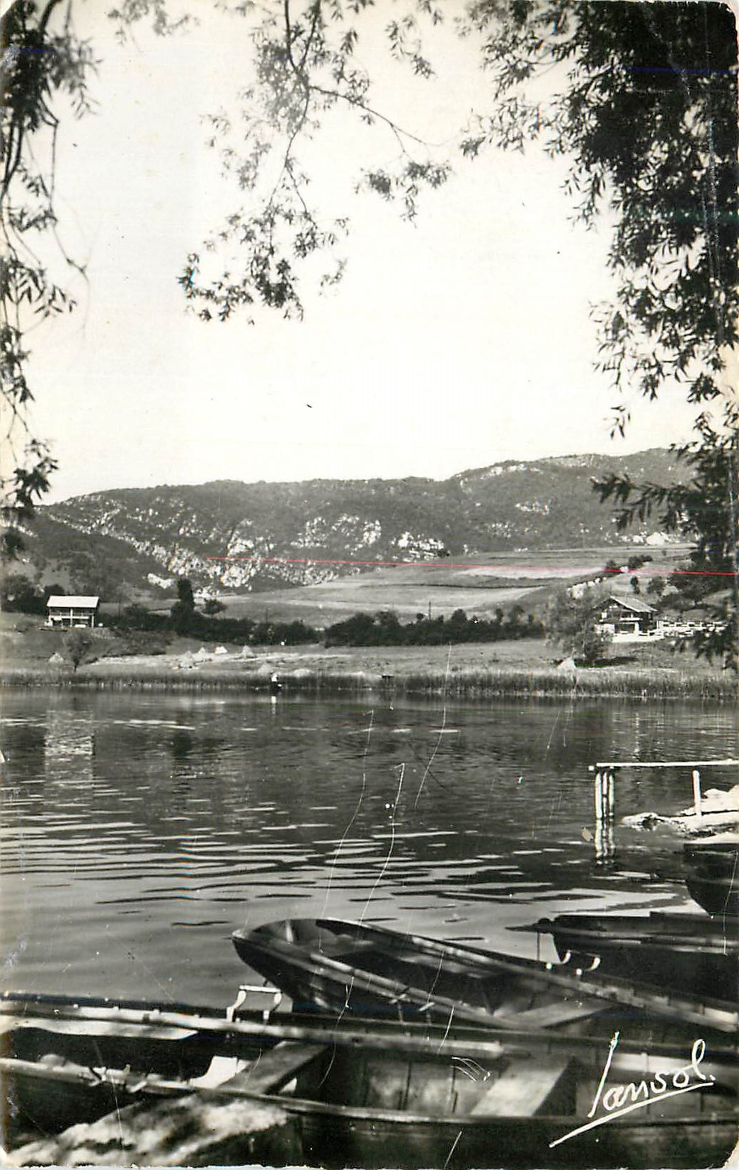 CPM La Thuile (Savoie) Le Lac L'Embarcadere Bateaux