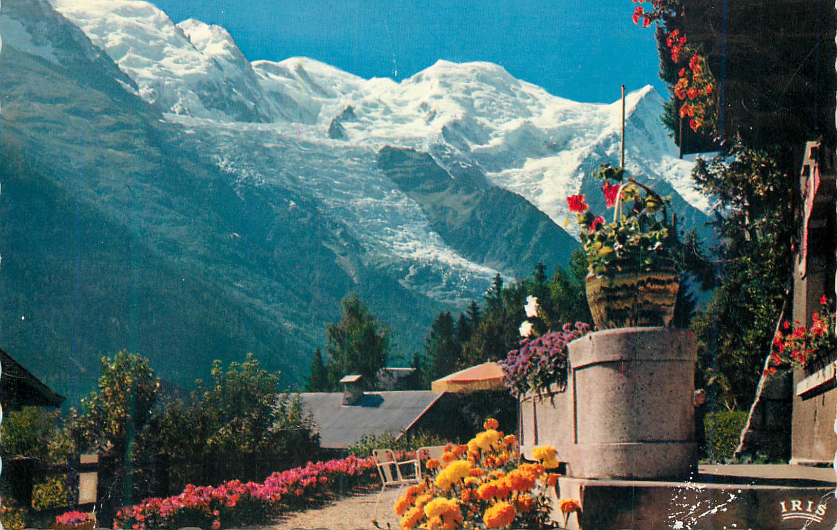 CPM Chamonix Mont Blanc L'Aiguille du Gouter (3817 m) Le Mont Blanc (4807 m)
