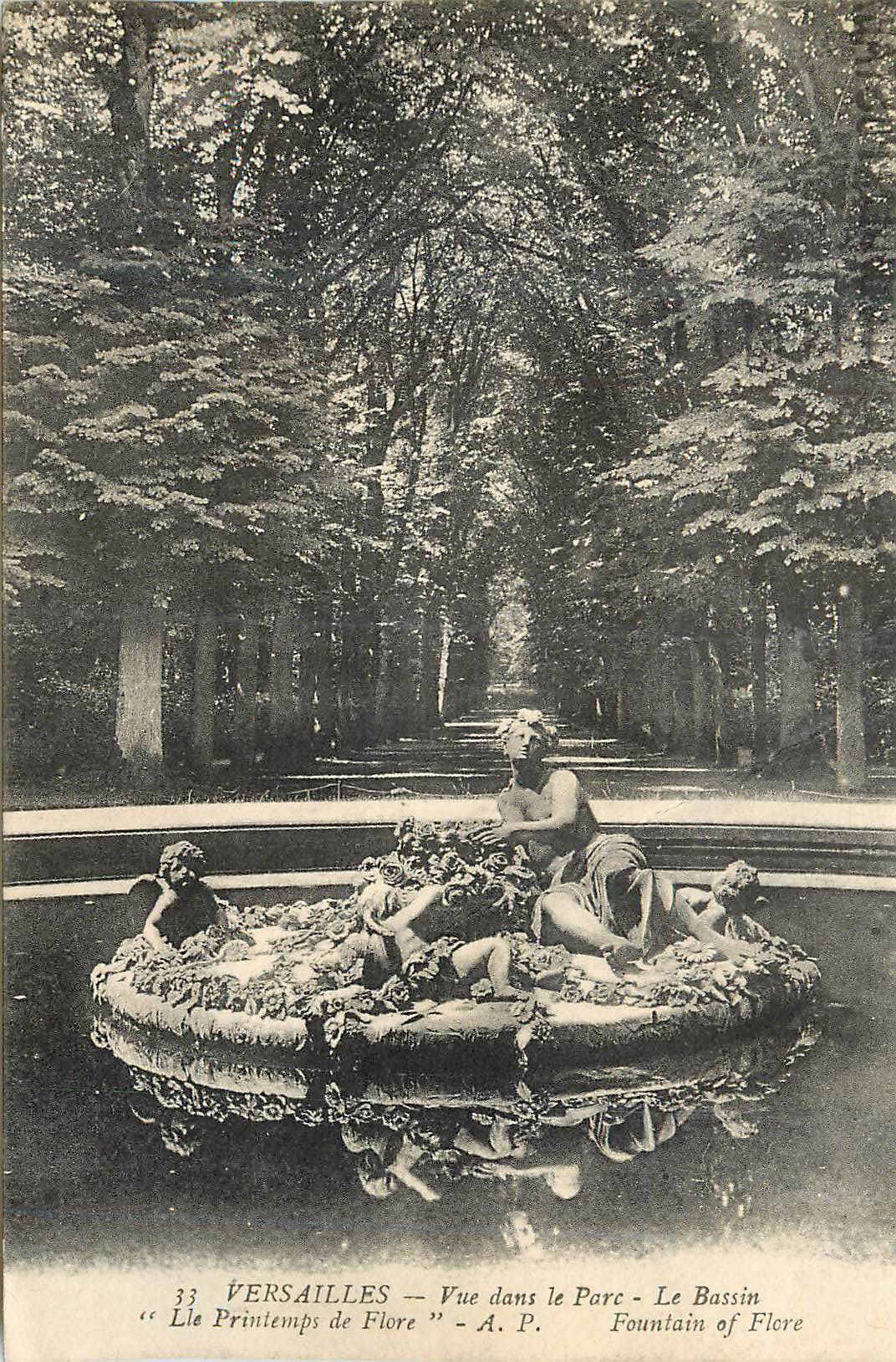 CPA Versailles Vue dans le Parc Le Bassin Le Printemps de Flore