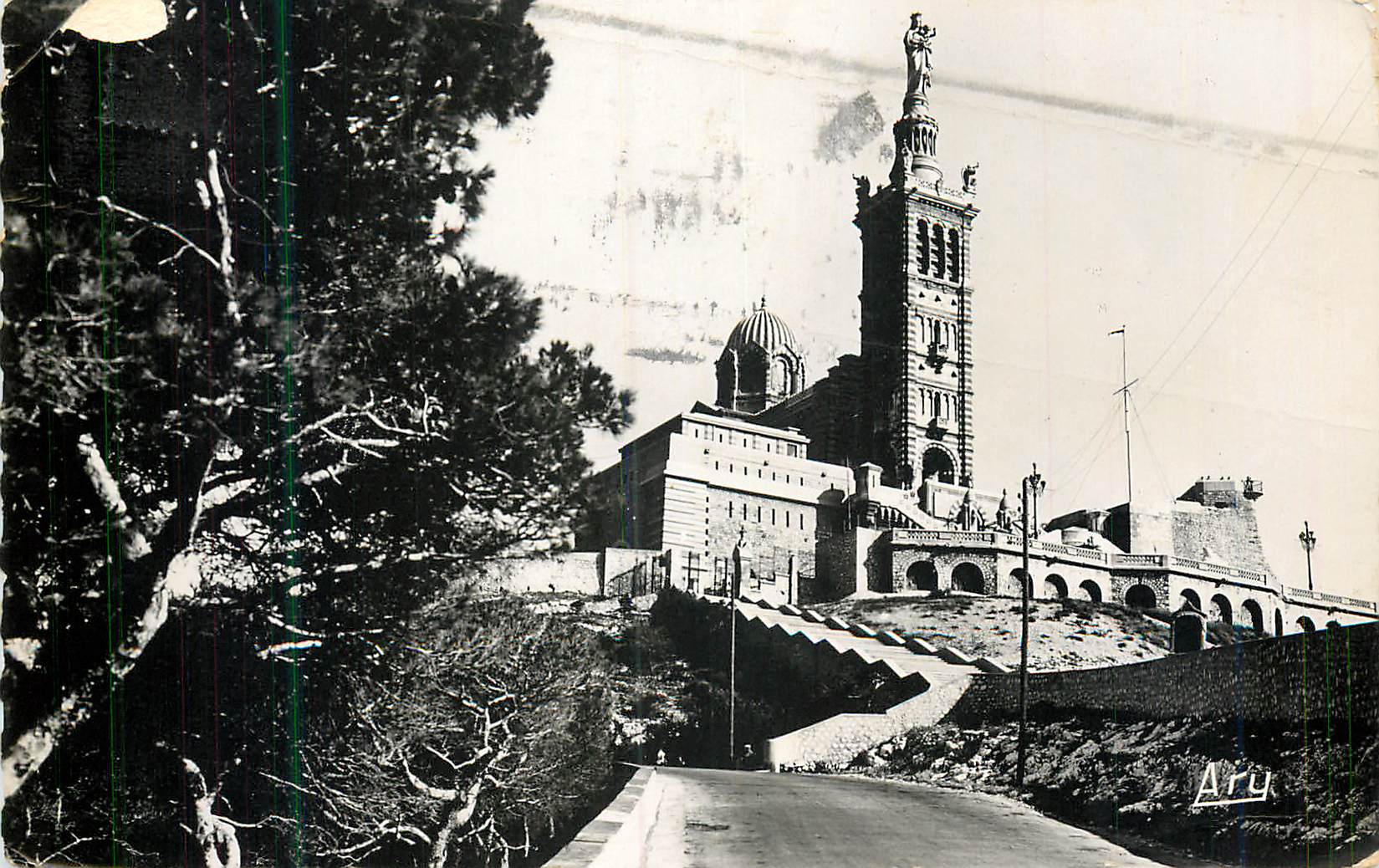 CPM Marseille Basilique Notre Dame de la Garde