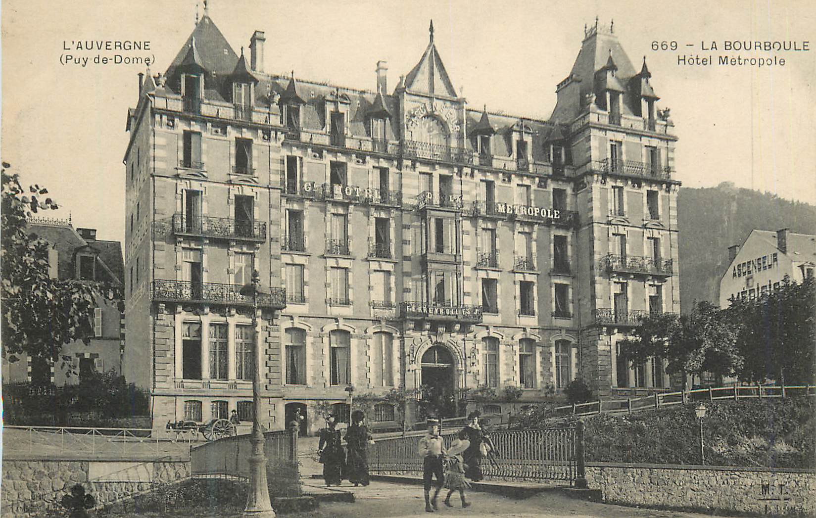 CPA La Bourboule L'Auvergne (Puy de Dome) Hotel Metropole Enfants