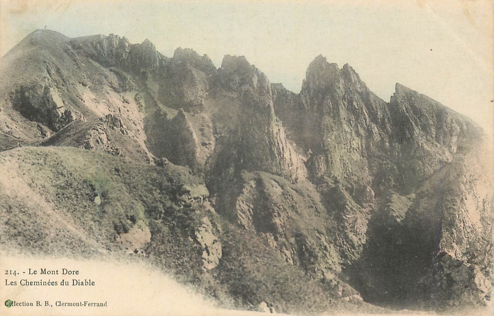 CPA Le Mont Dore Les Cheminees du Diable