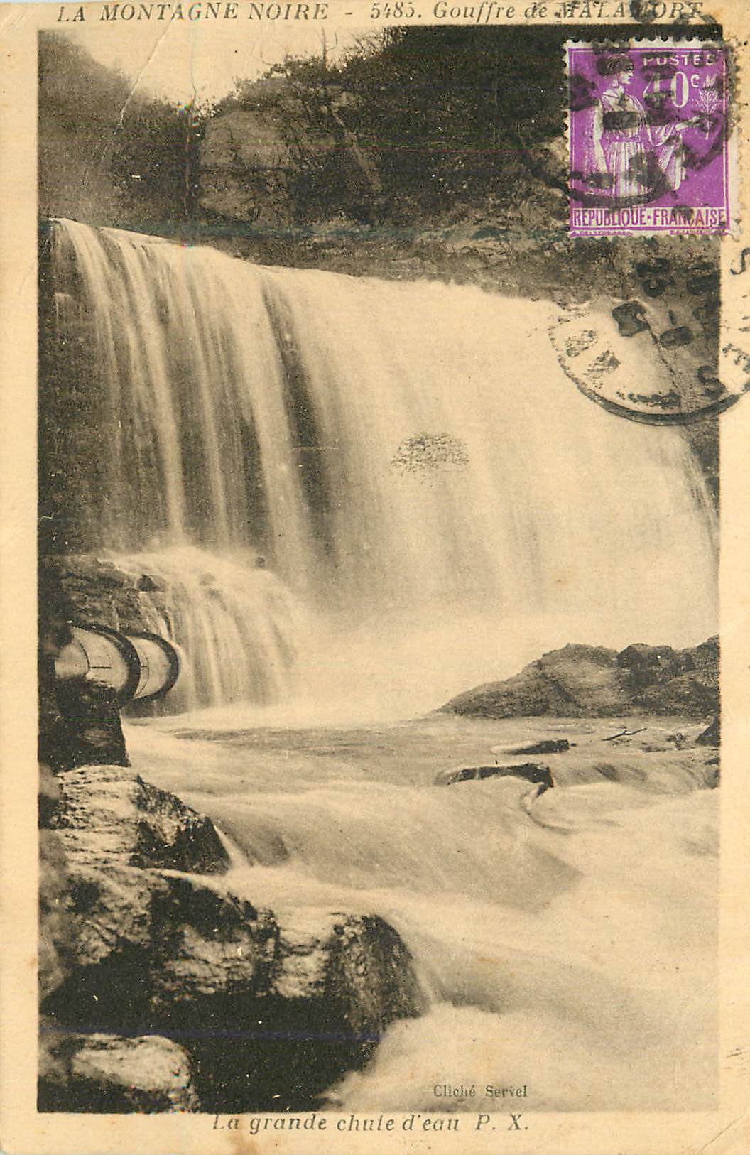 CPA La Montagne Noire Gouffre La Grande Chute d'Eau