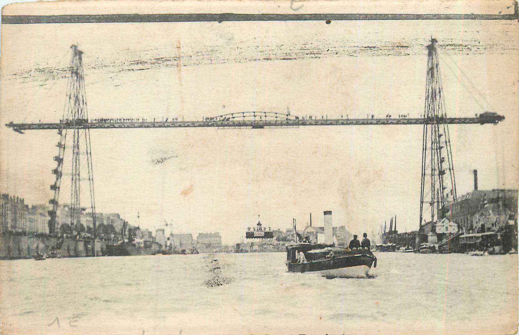 CPA Rouen Le pont transbordeur Bateau