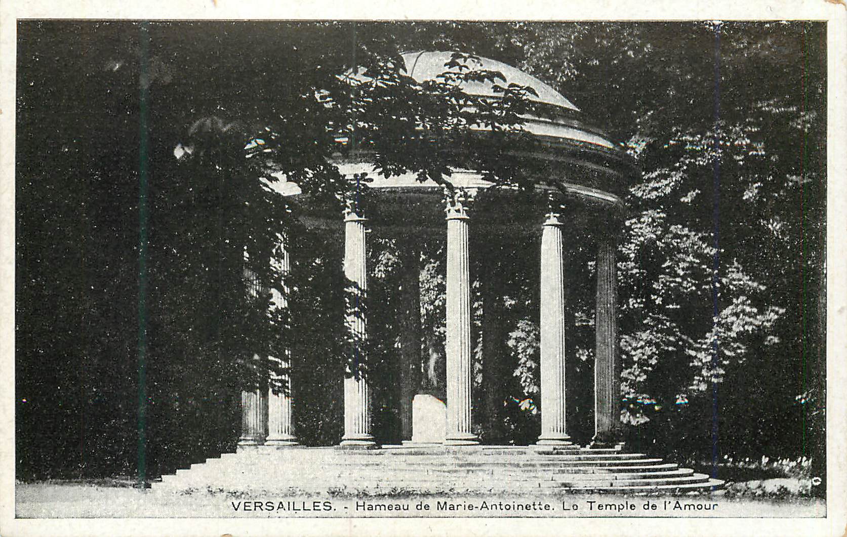 CPA Versailles Hameau de Marie Antoinette Le Temple d'Amour
