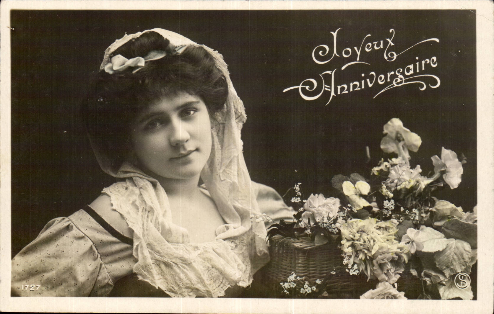 Fantaisie - Joyeux Anniversaire - Femme CPA 