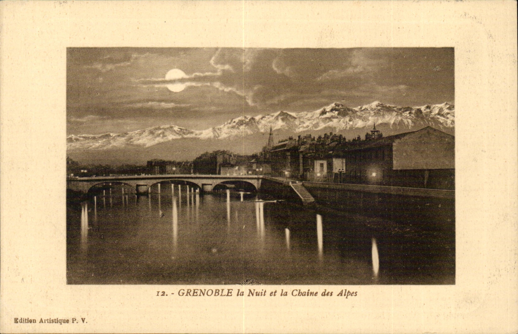 Grenoble CPA La nuit et la chaine des Alpes
