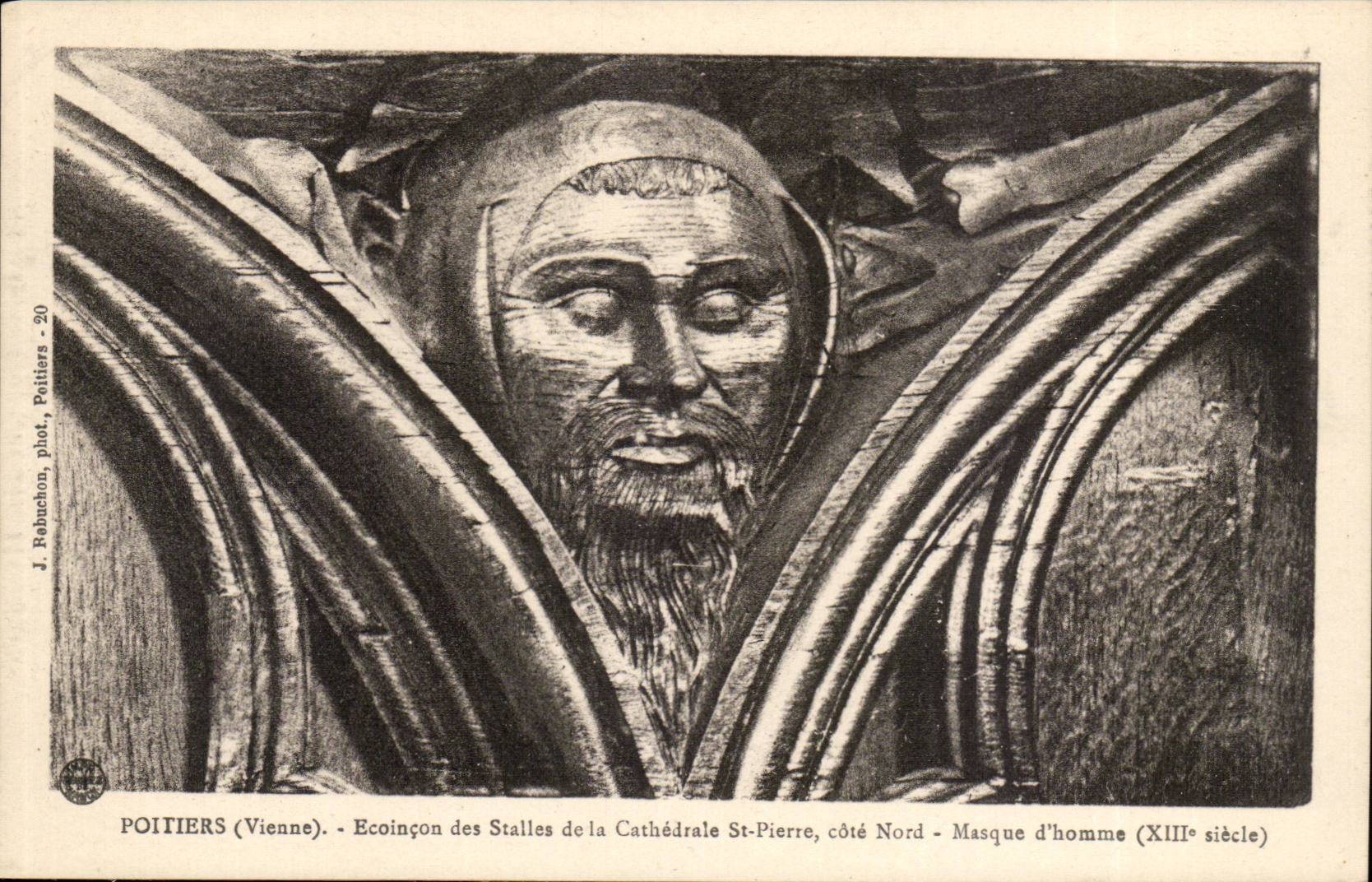 Poitiers (Vienne) - Ecoinçon de las Stalles de la Catedral de San Pedro, lado Norte - Máscara de hombre (siglo XIII)