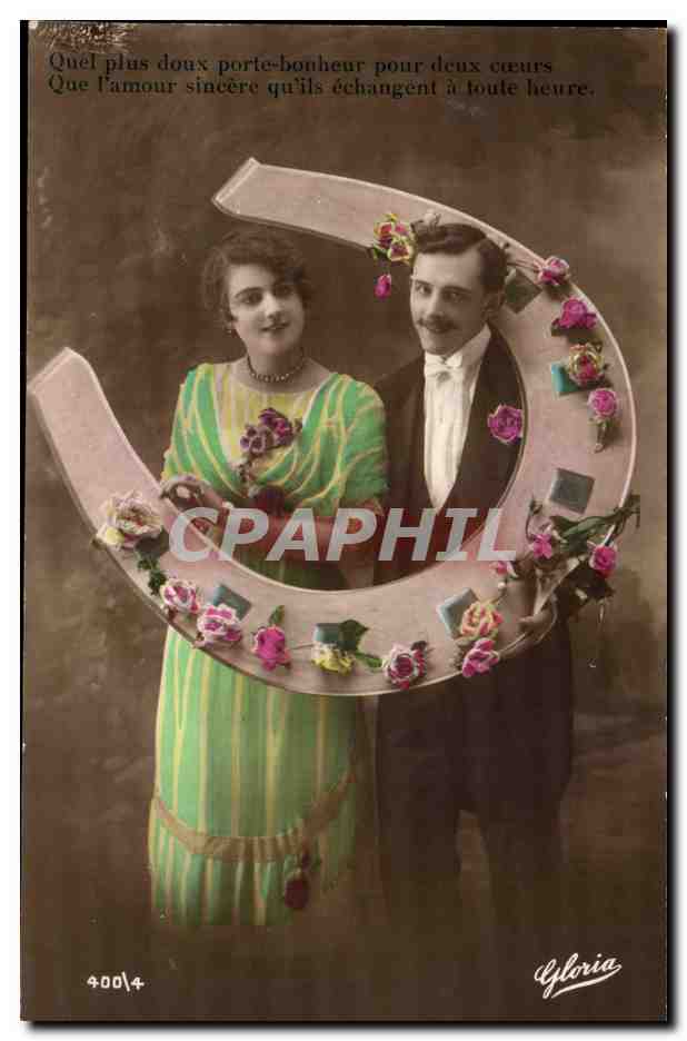 CPA Fantaisie Quel plus doux porte bonheur (fer a cheval couple)