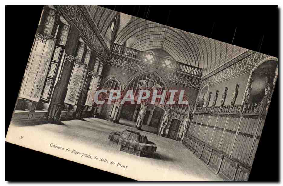 Pierrefonds CPA Le chateau La salle des Preux