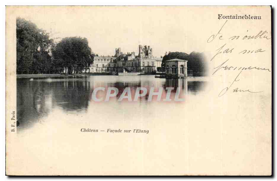 Schloss Fontainebleau — Fassade über den Teich — B.F. Paris