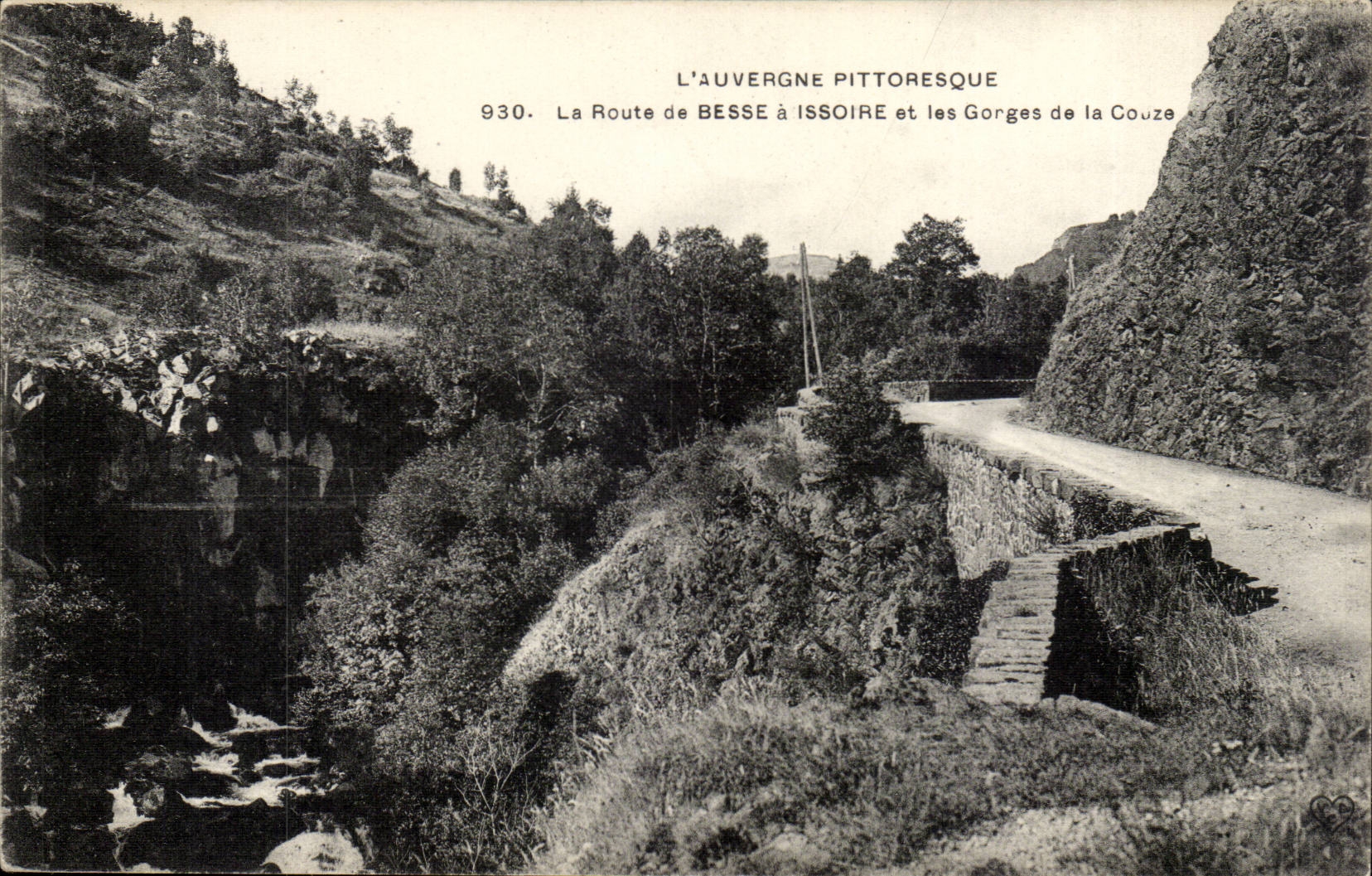 Pittoreske Auvergne — Die Straße von Besse nach Issoire und die Gorges de la Couze — n° 930