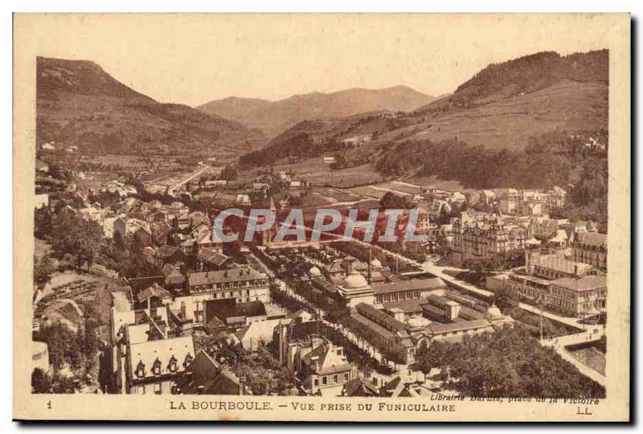 La Bourboule — Vue prise du funiculaire — Librairie Darlais, place de la Victoire, LL