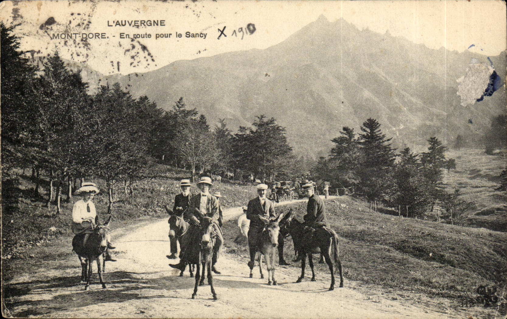 Mont-Dore — En route pour le Sancy — L'Auvergne