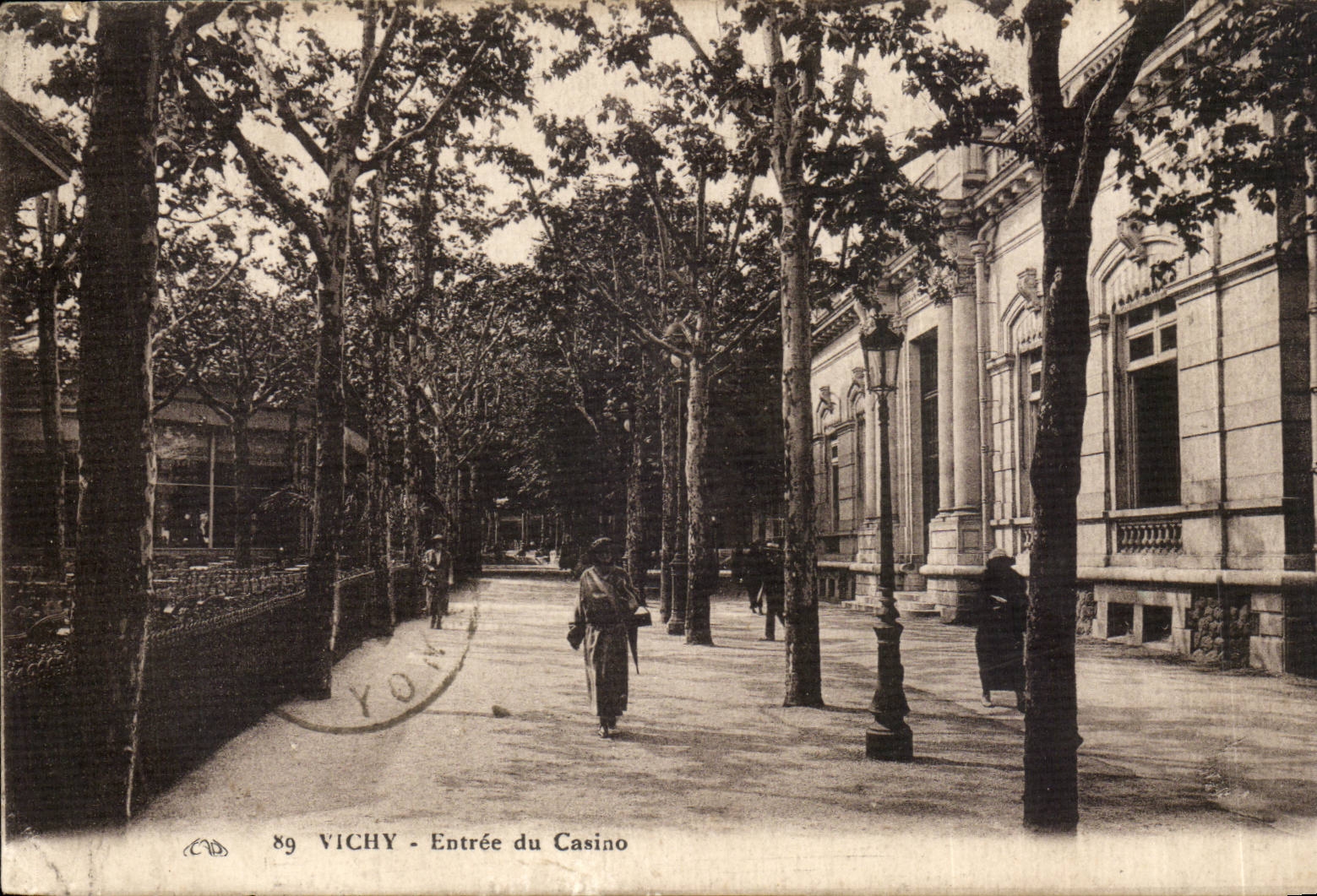 Vichy CPA Entree du casino