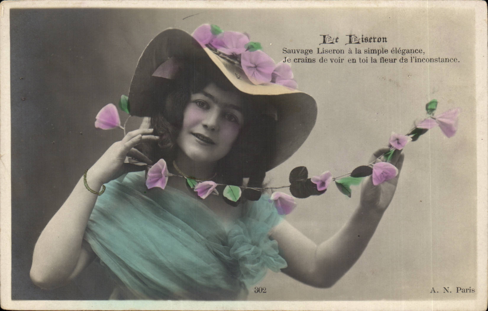 Fantaisie CPA Le Liseron Femme