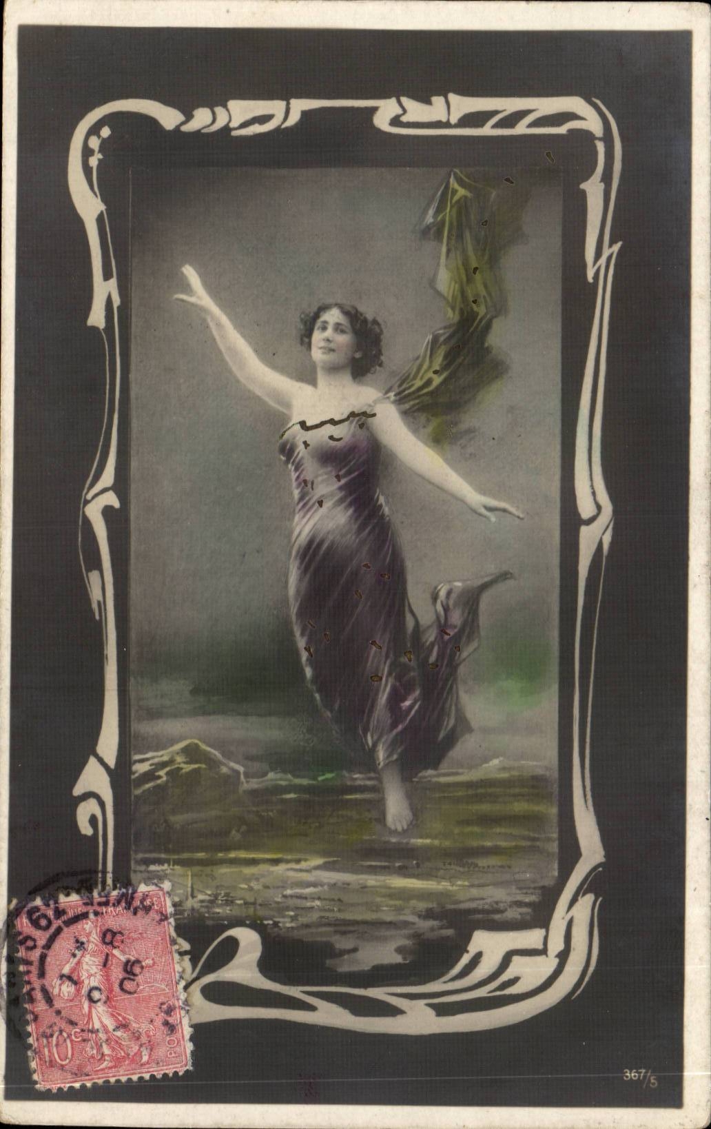 Danseuse en robe violette — éditeur 'R. P. C.' n° 367/5