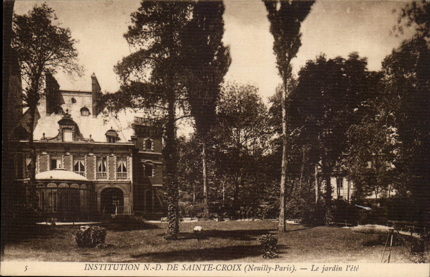 Neuilly sur SEine CPA Institution ND de Sainte Croix le jardin