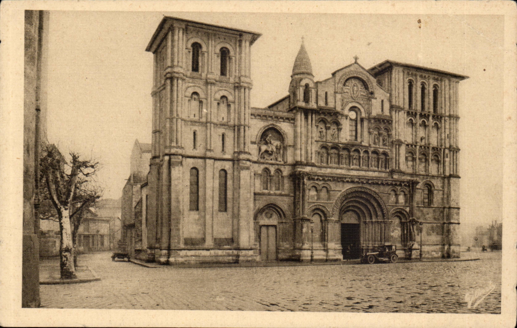 Bordeaux CPA Eglise Ste Croix