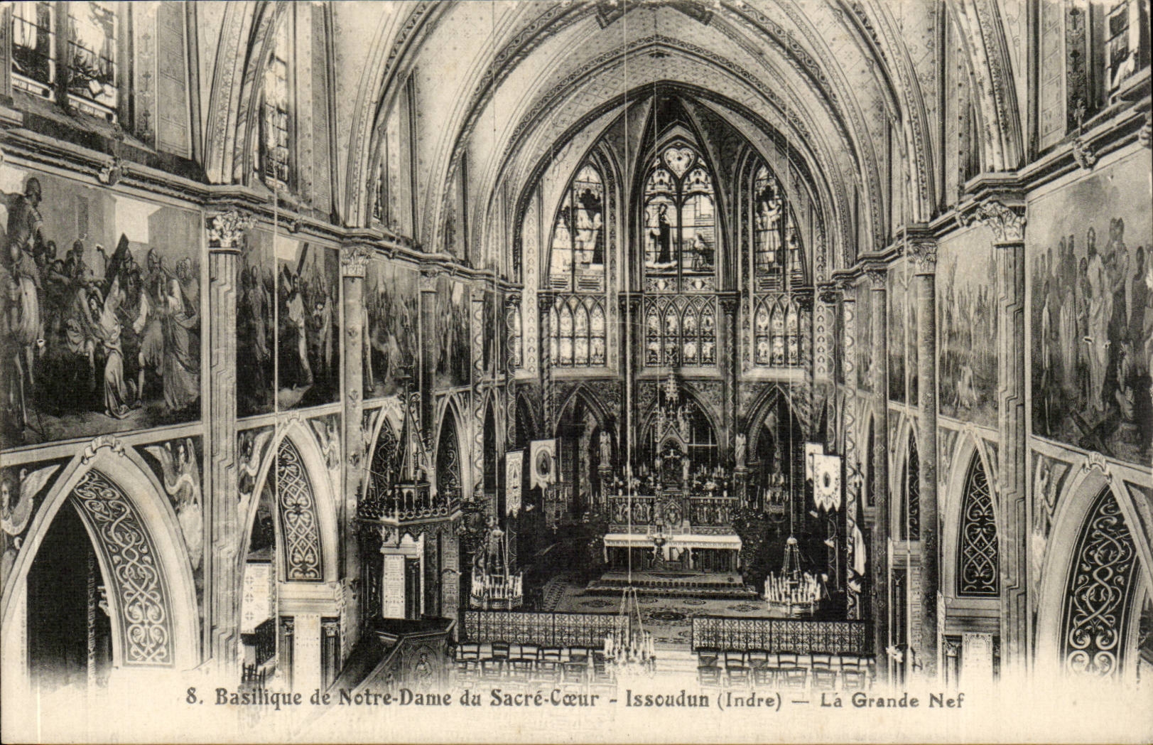 Basilique de Notre-Dame du Sacré-Cœur - Issoudun (Indre) — La Grande Nef
