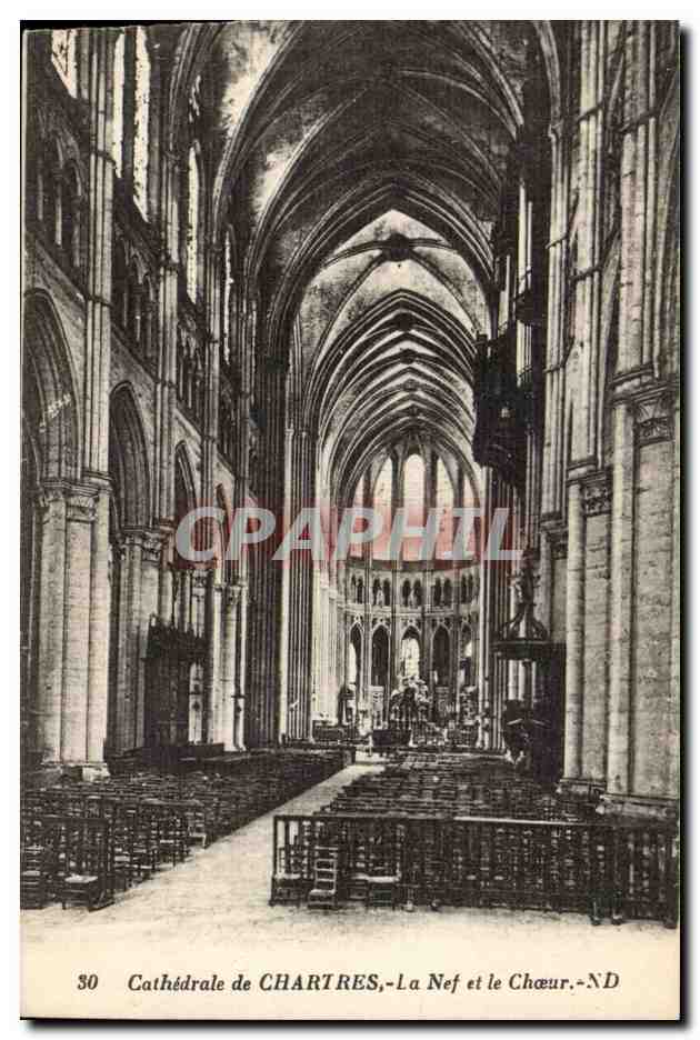 CPA Cathedrale de chartres CPA La nef et le choeur