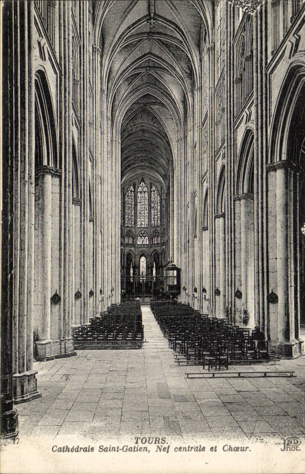 tours CPA CAthedrale Saint Gatien nef centrale et choeur