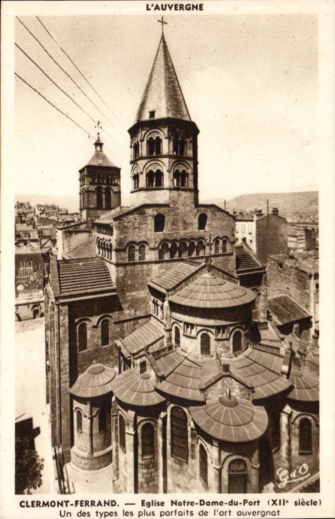 Clermont-Ferrand — Église Notre-Dame-du-Port (XIIe siècle) — J. Gouttefanges, édit. Olliergues (P.-de D.)