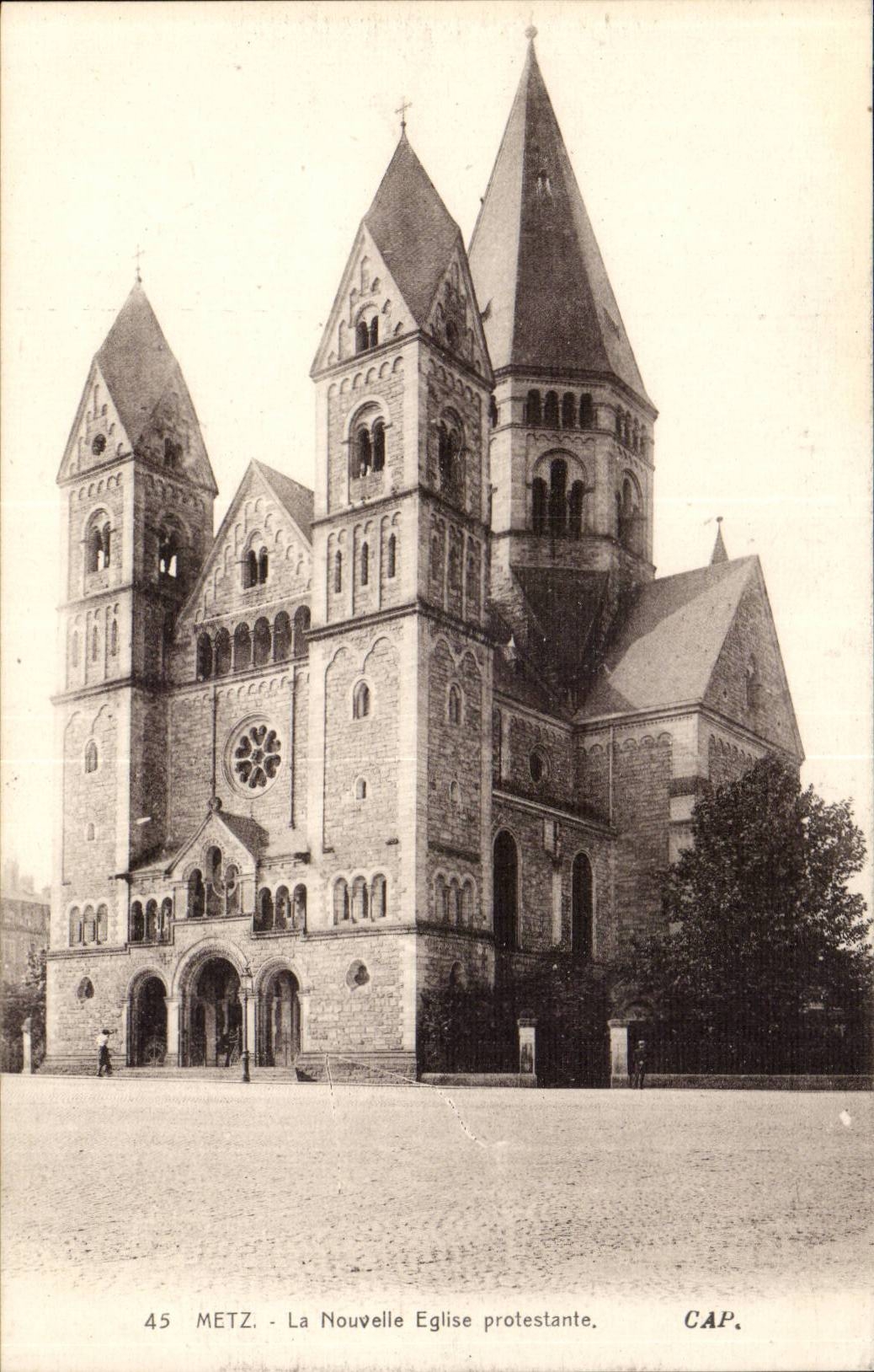 Metz CPA La nouvelle eglise protestante