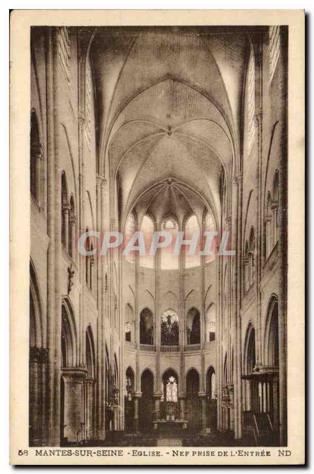 Mantes sur Seine CPA Eglise Nef prise de l'entree