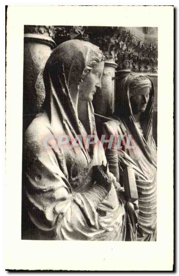 Statues de femmes — détail de monument funéraire — CPAPHIL