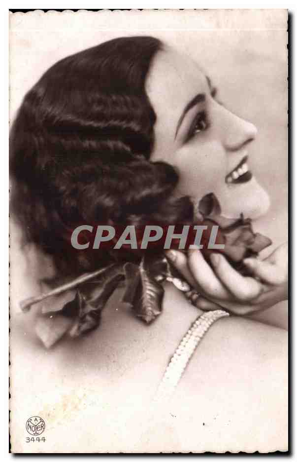 Miss Espagne — portrait féminin souriant — Ray Noer n°3444