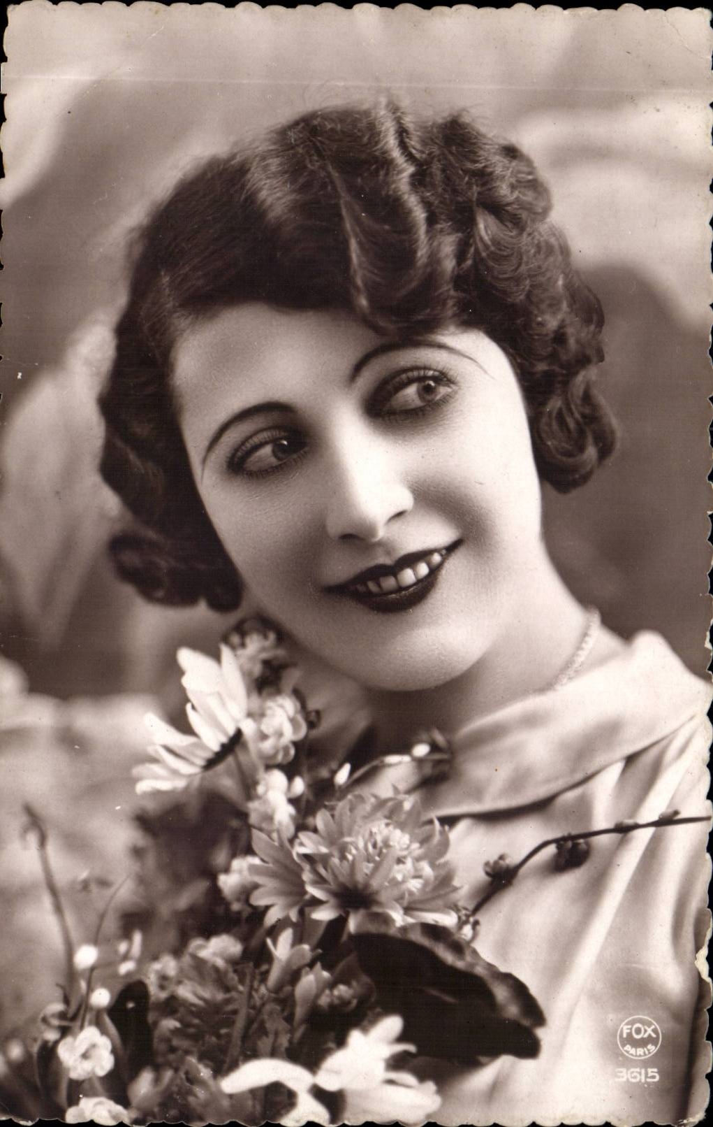 CPA Fantaisie Femme