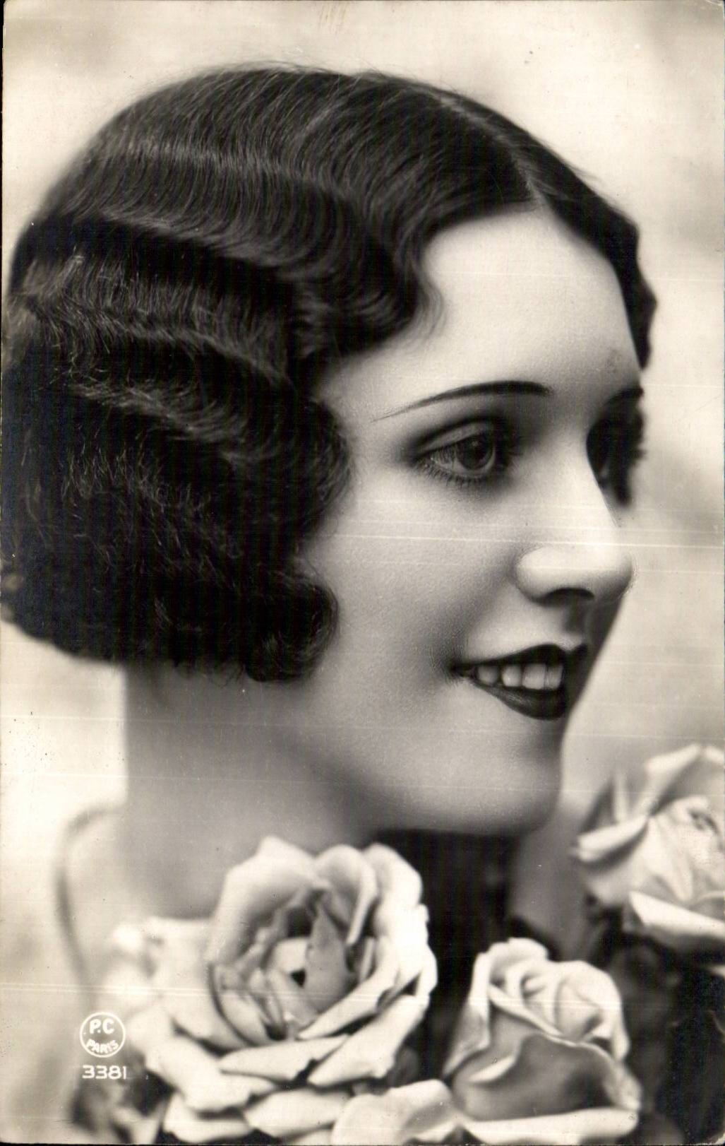 CPA Fantaisie Femme